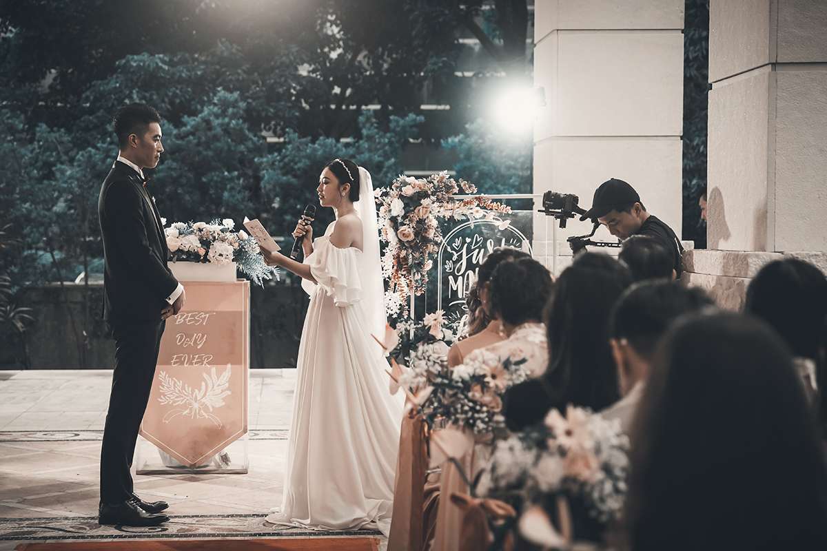 戶外證婚誓詞與婚禮攝影流程紀錄｜艾妃拉影像